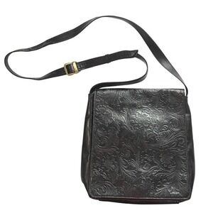 Crossing Point Black Leather Shoulder Bag Excellent Condition